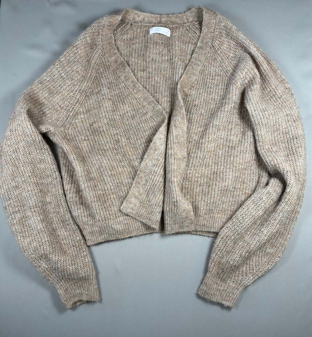 Lauren Conrad LC Cropped Cardigan Sweater M Oatmeal Balloon Sleeve Open Front